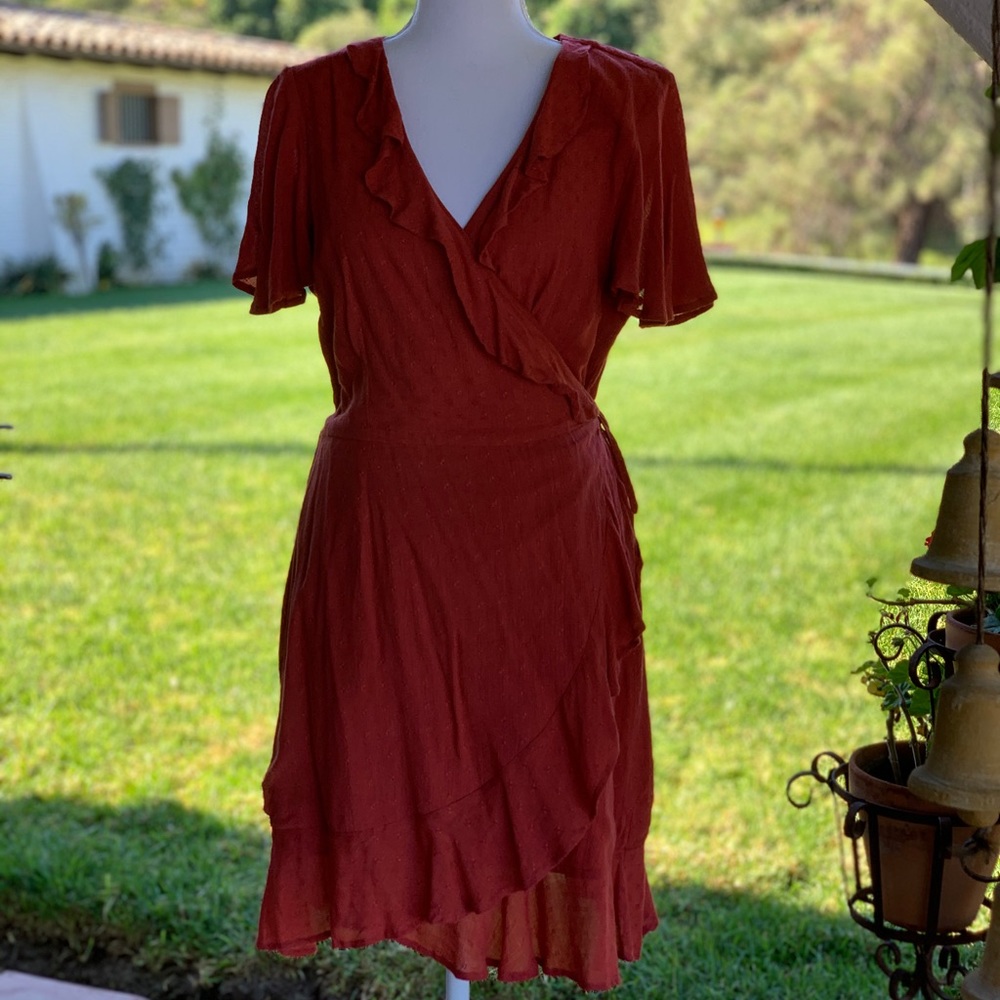 Dress - Picture 6 of 7